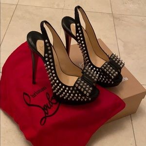 Christian Louboutin Clou Noeud spikes size 38